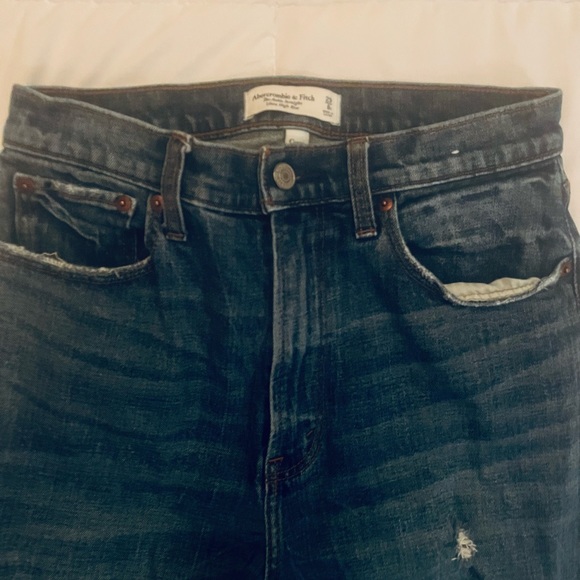 Curve Love Ultra High Rise Ankle Straight Jean - Picture 2 of 4